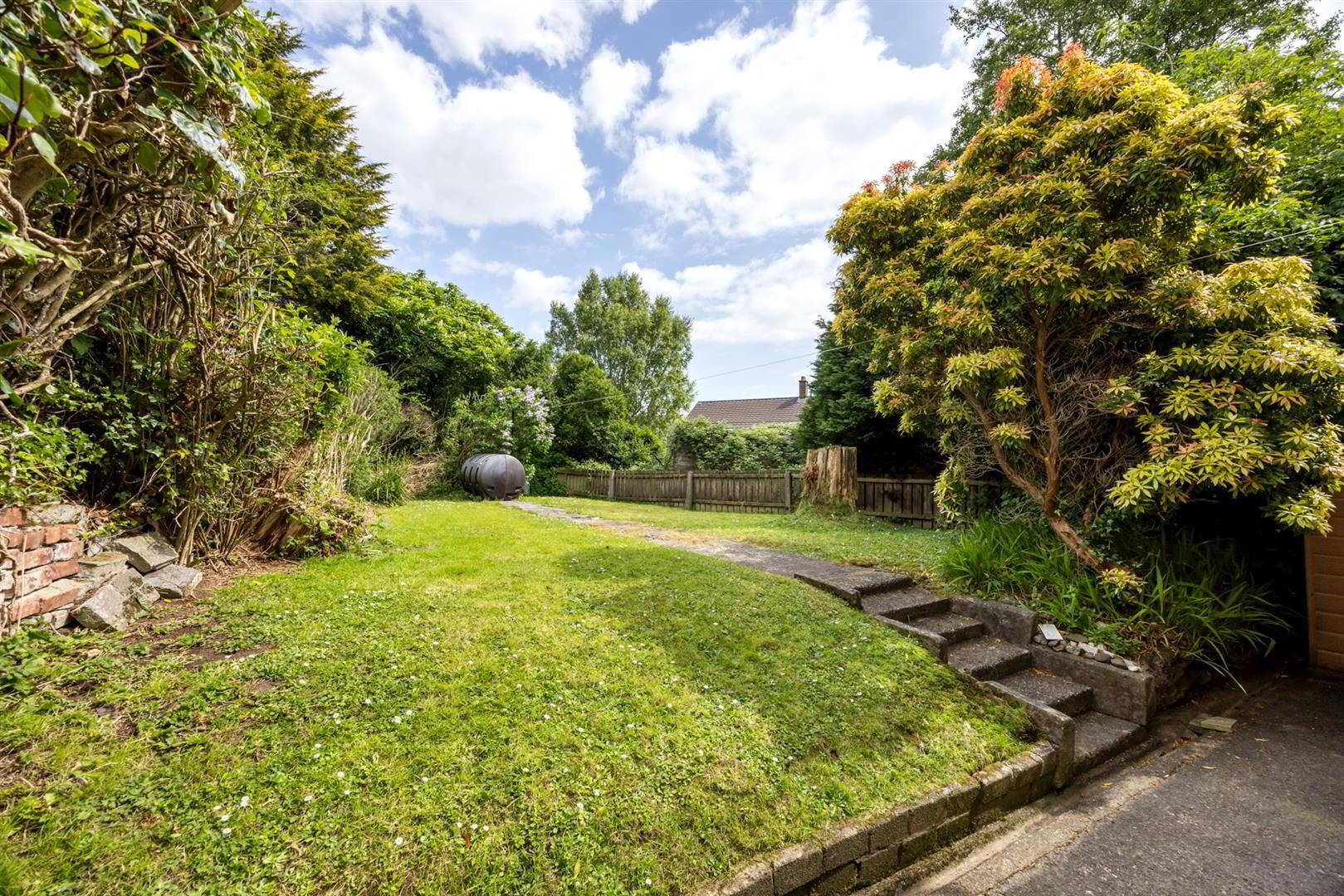 5 Sunninghill Gardens 16 of 16