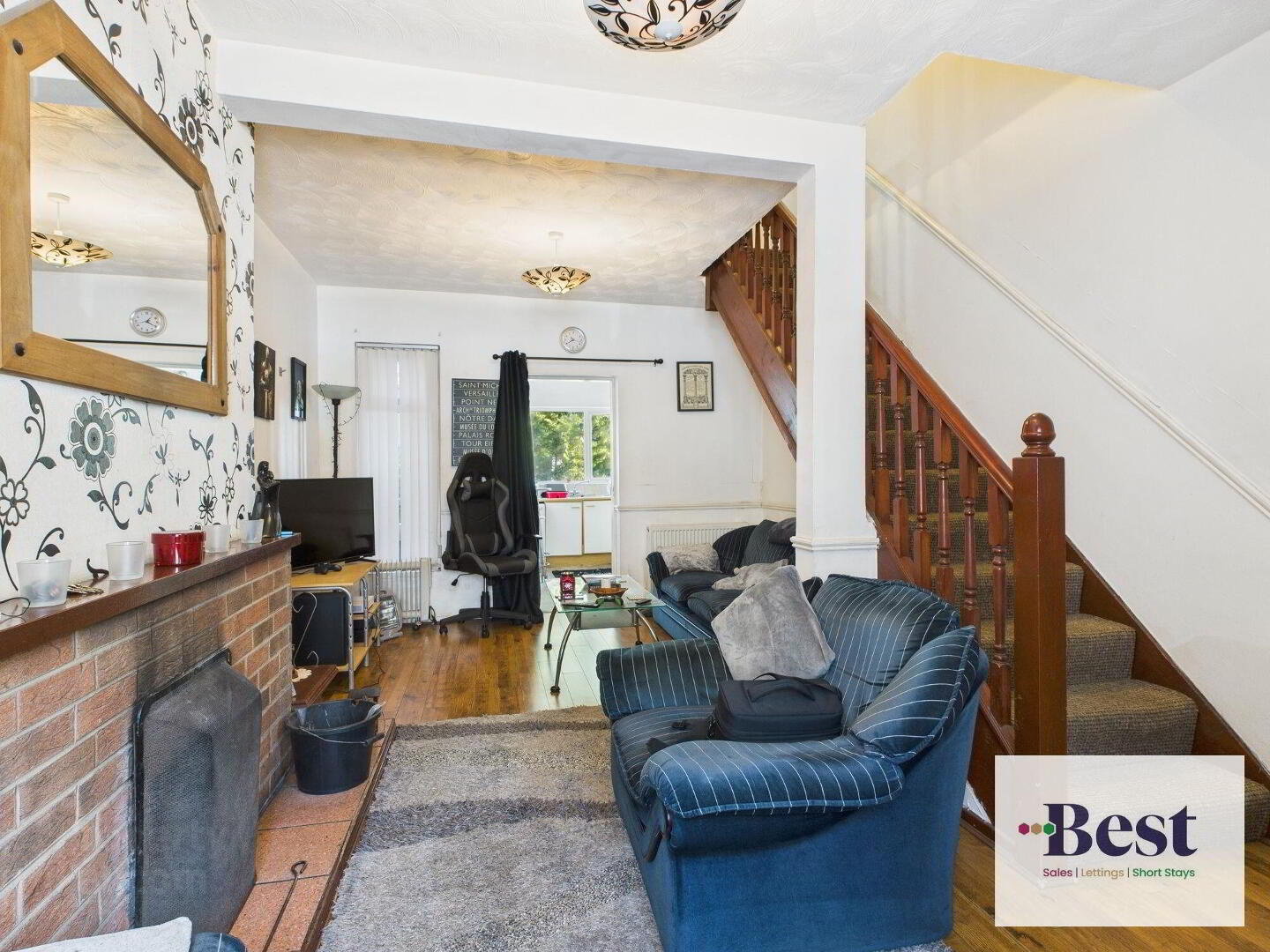 30 Bank Road 1 of 8