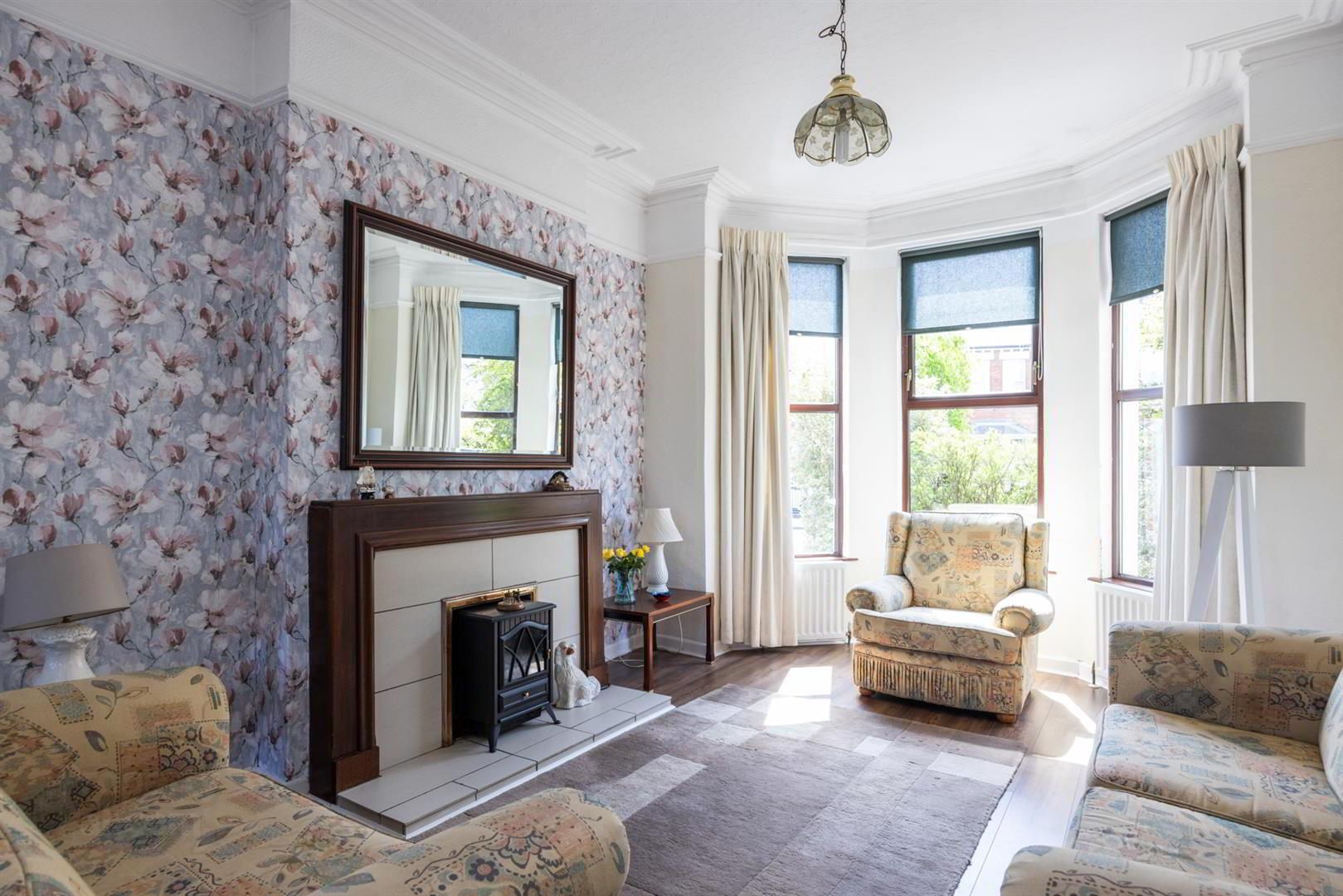 12 Glastonbury Avenue 11 of 34