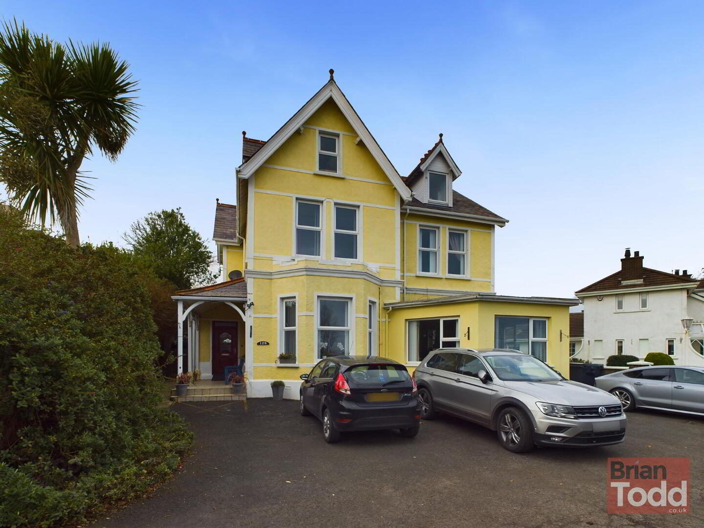 128 Glenarm Road 1 of 18