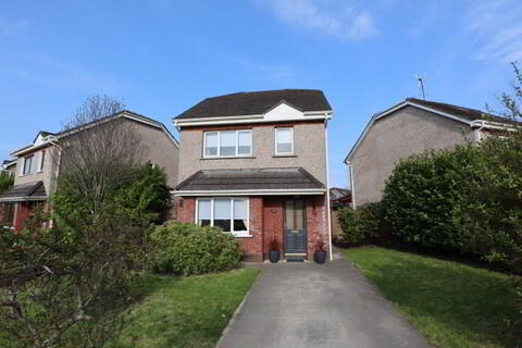 2 Beechwood Drive 1 of 13
