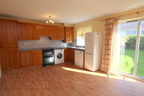 2 Beechwood Drive 6 of 13