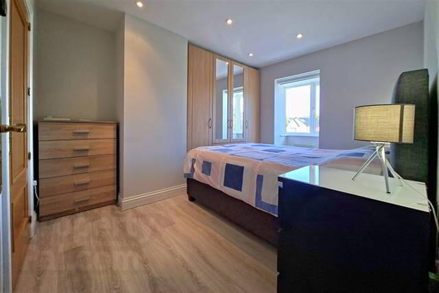 10 Fern Drive 47 of 60