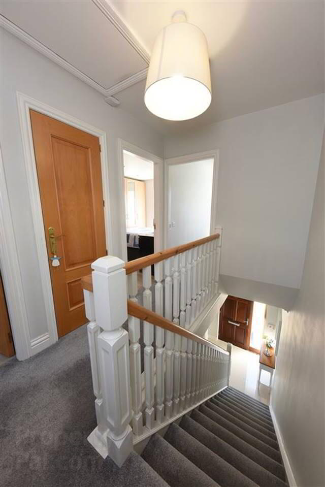 10 Fern Drive 45 of 60