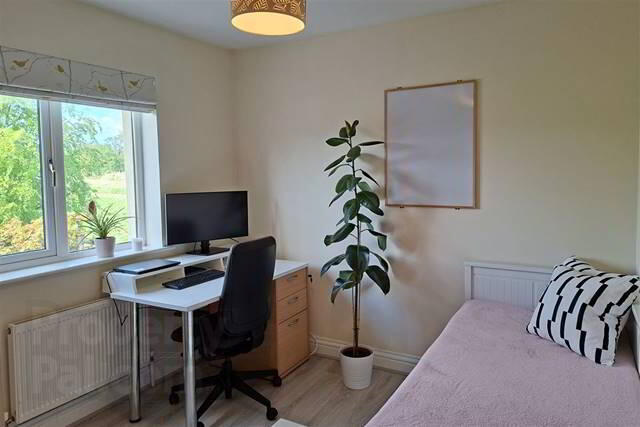 10 Fern Drive 53 of 60