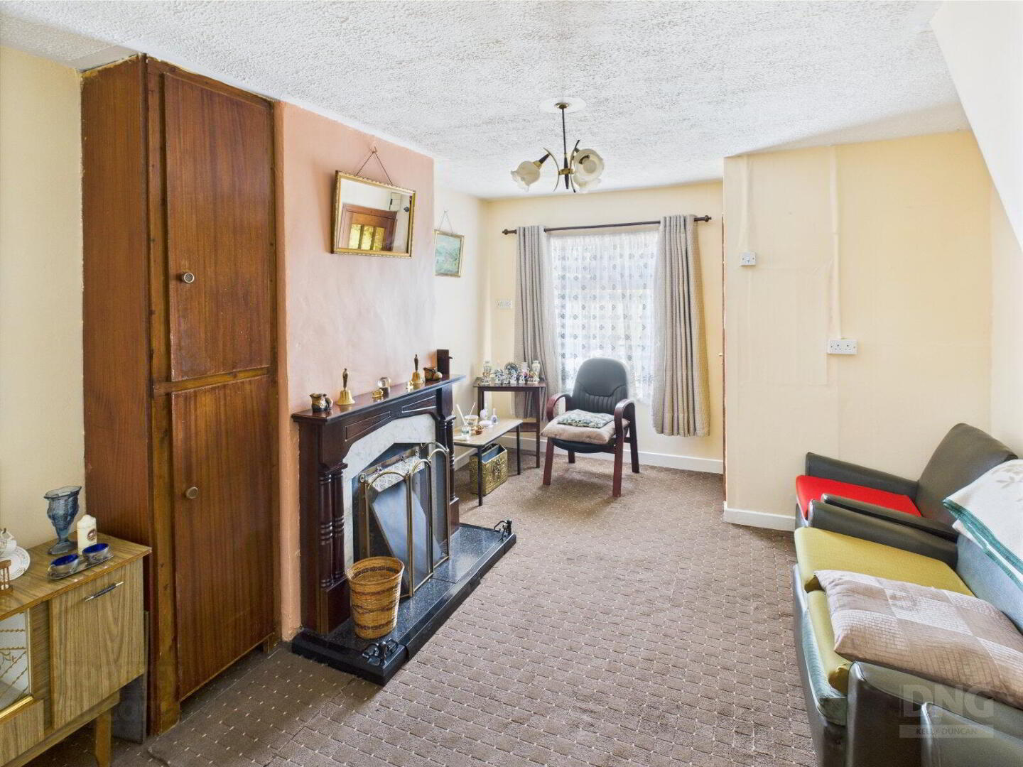 109 Lakeview 3 of 10
