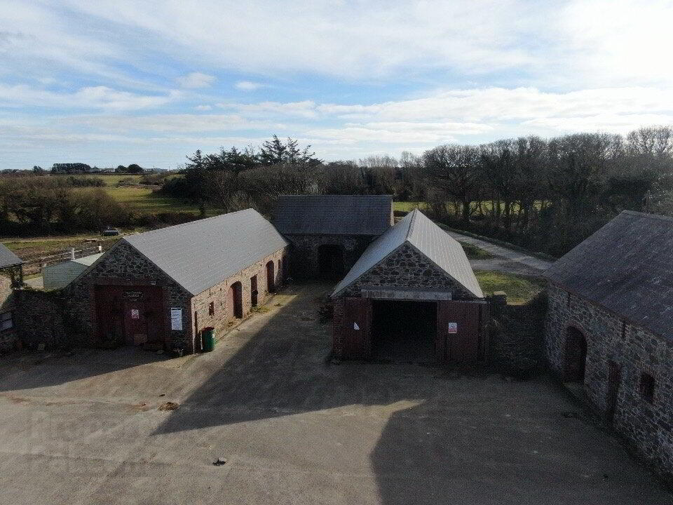 Hazelwood Stables 7 of 13