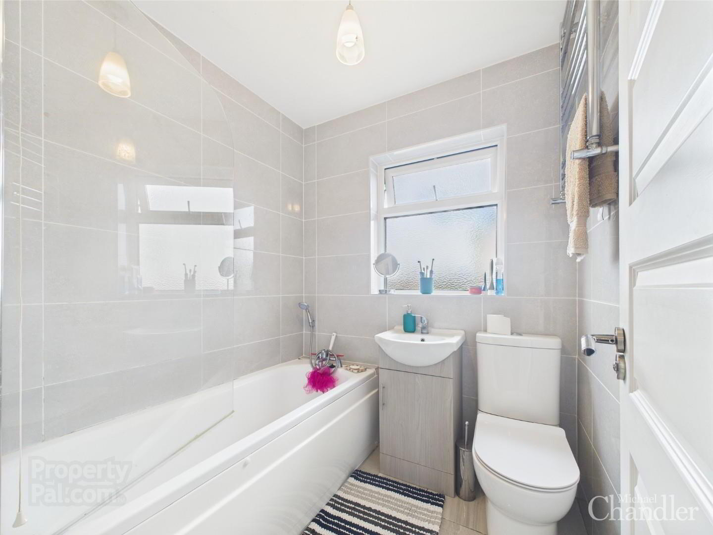 13 Ravenhill Court 11 of 14