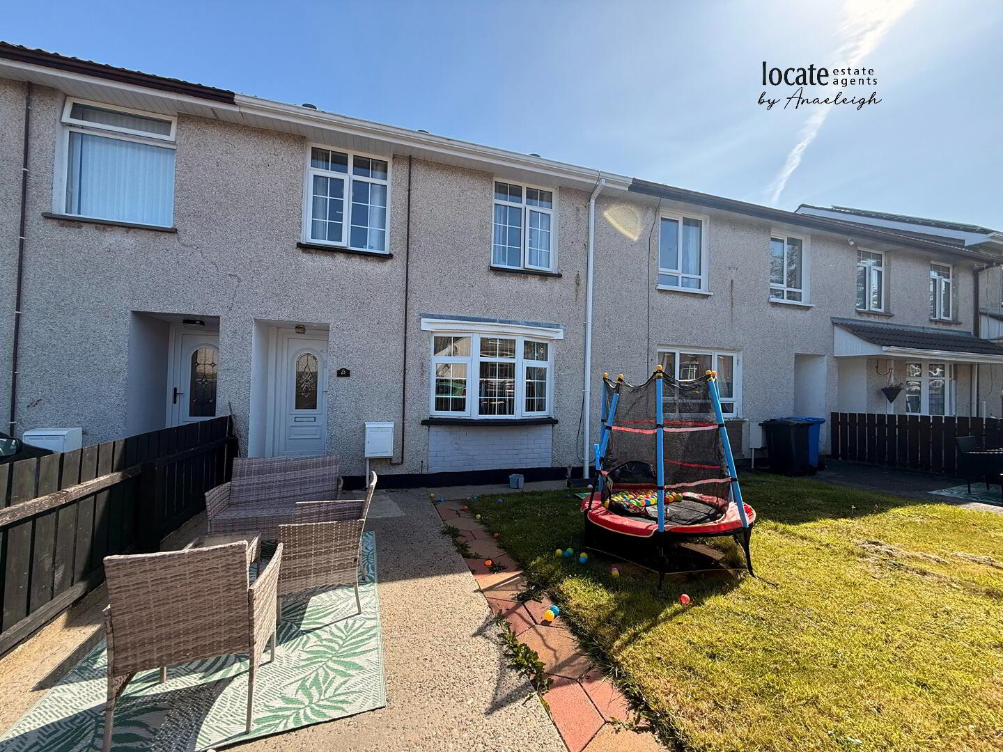 62 Whitethorn Drive 1 of 13