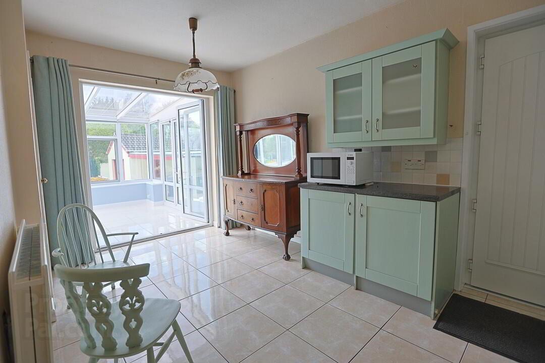 84 Banbridge Road 13 of 62