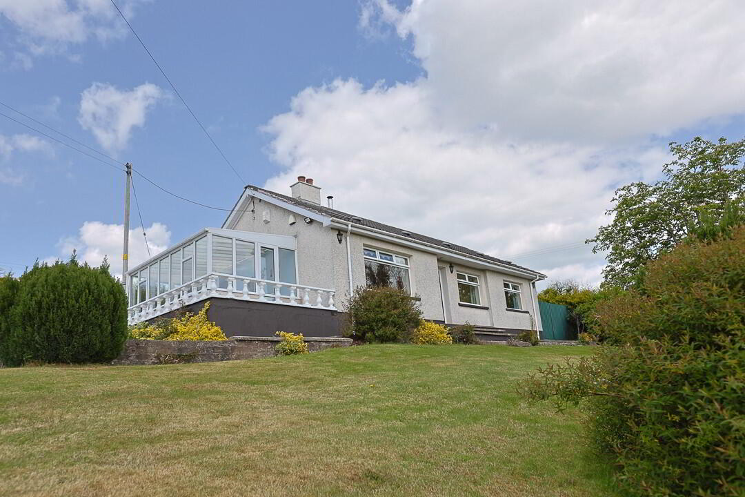 84 Banbridge Road 3 of 62