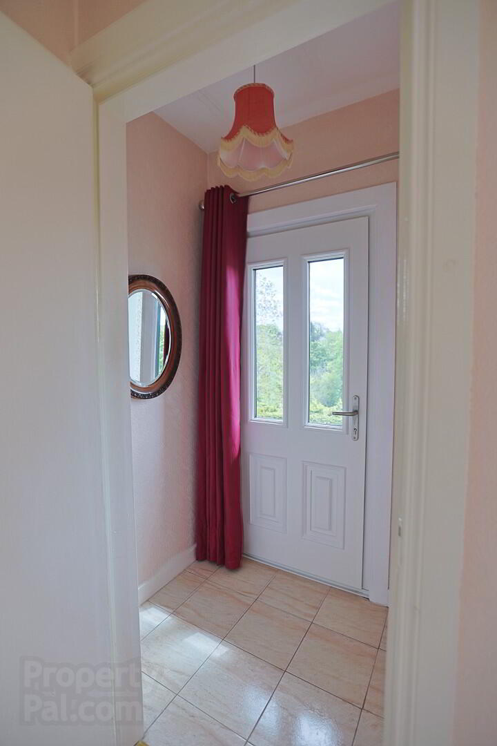 84 Banbridge Road 6 of 62