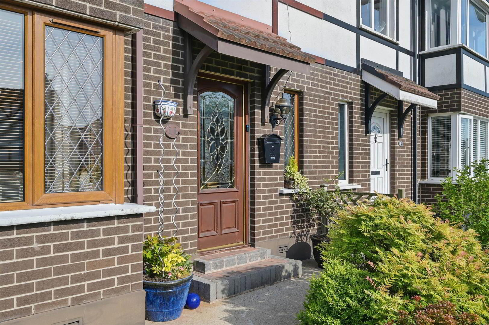 property description image