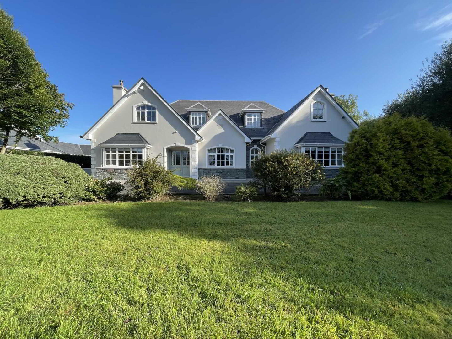 property description image