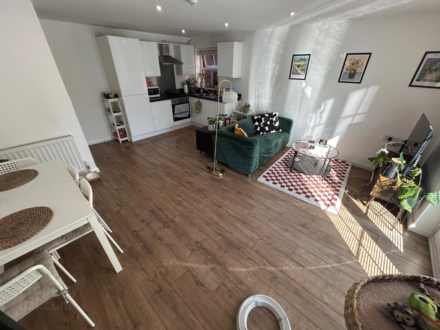 Apt 4, 44 Ulsterville Avenue 10 of 25