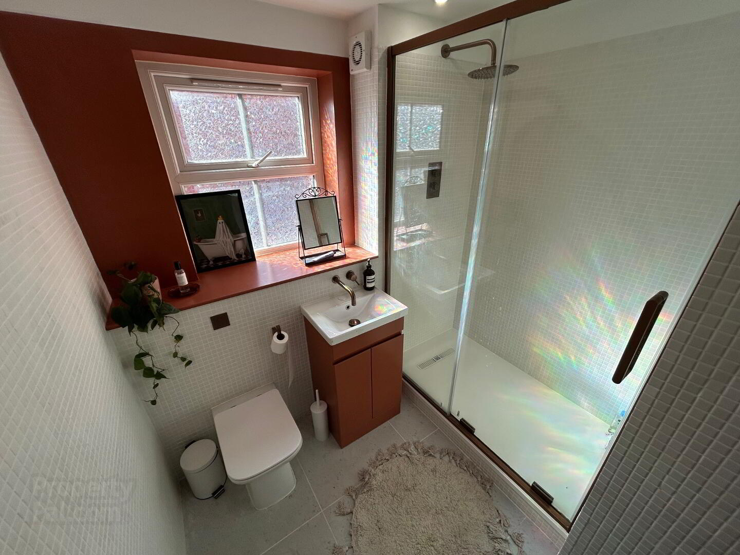 Apt 4, 44 Ulsterville Avenue 15 of 25