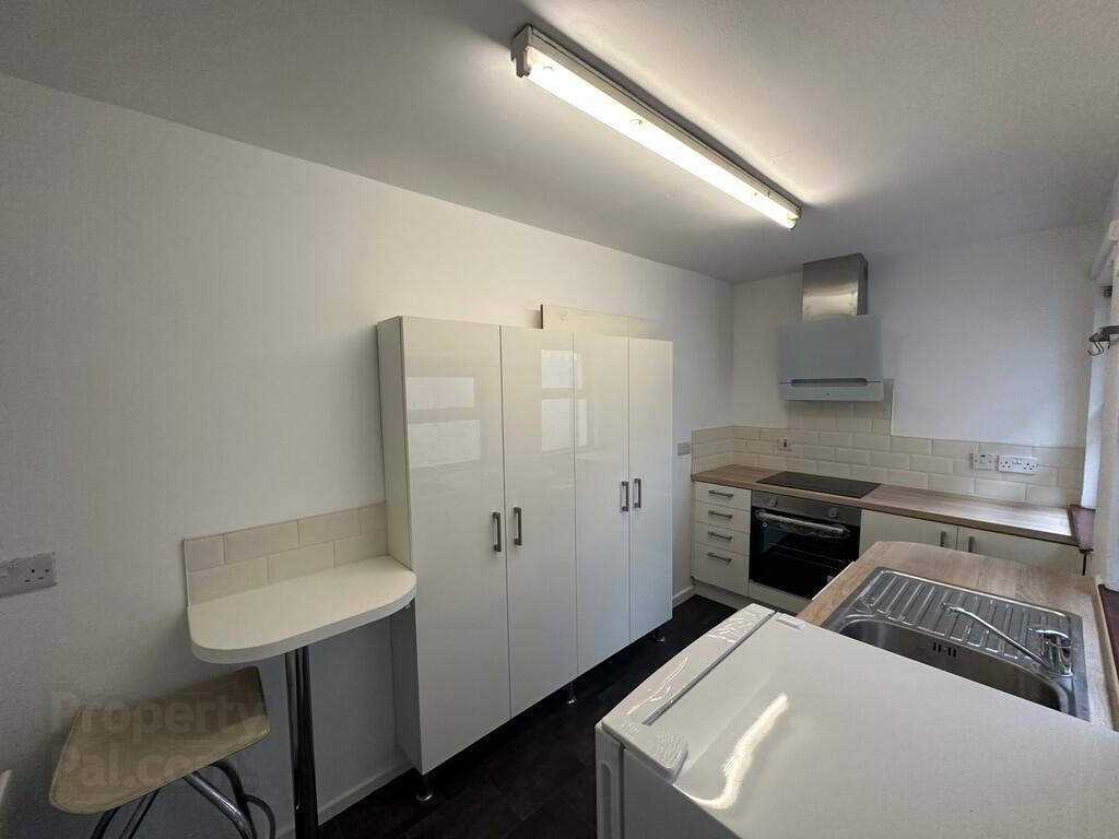 42 Meadowbank Place 4 of 10