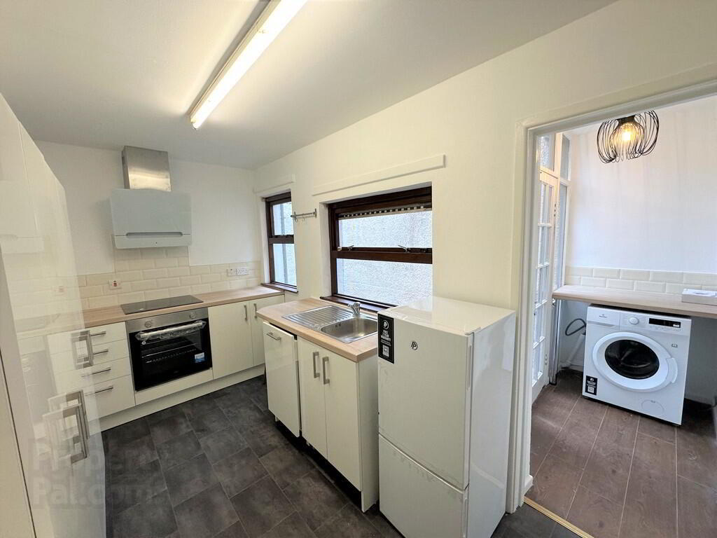 42 Meadowbank Place 3 of 10