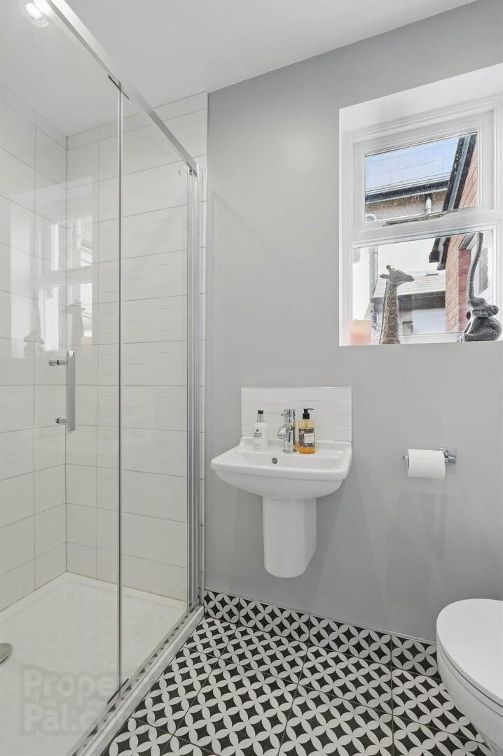 "Wyngrove", 84 Earlswood Road 9 of 21
