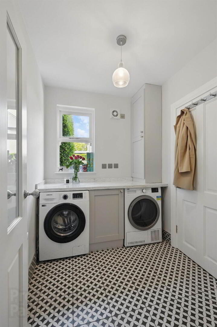 "Wyngrove", 84 Earlswood Road 8 of 21