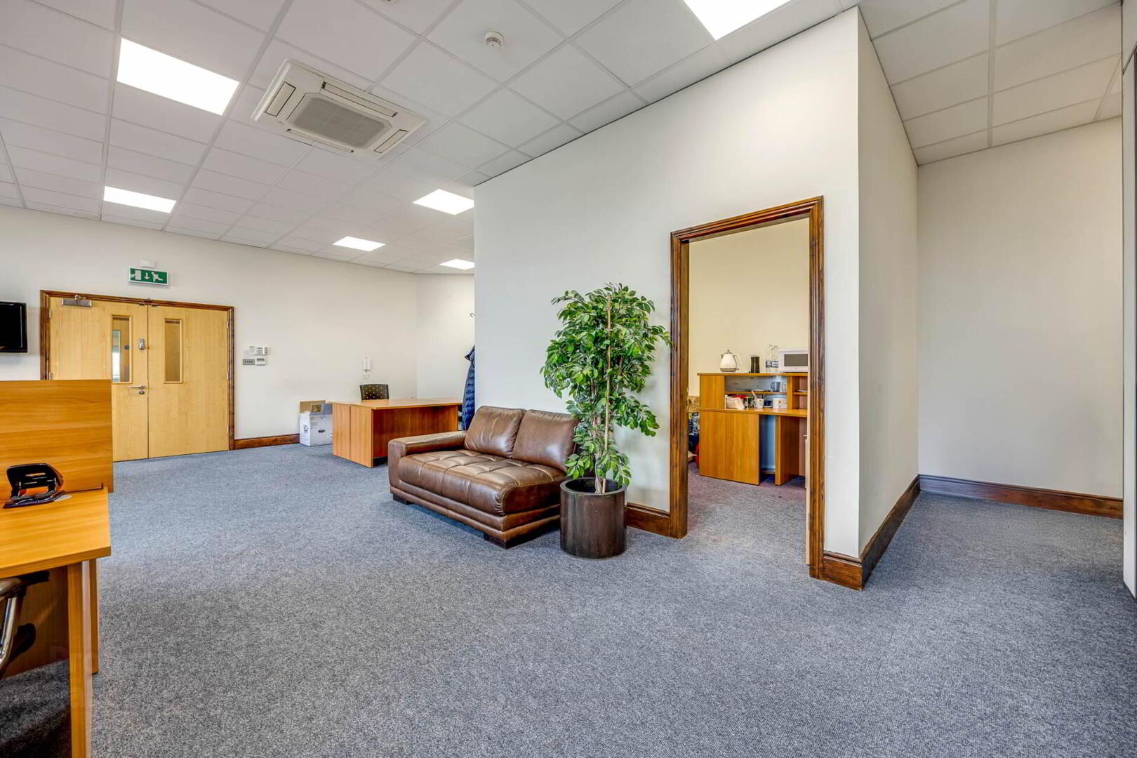 2nd, Floor, Offices 6 of 13