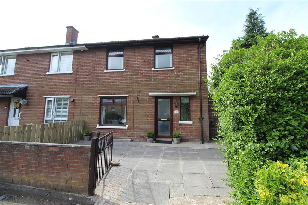 46 Knocknagoney Drive 1 of 13