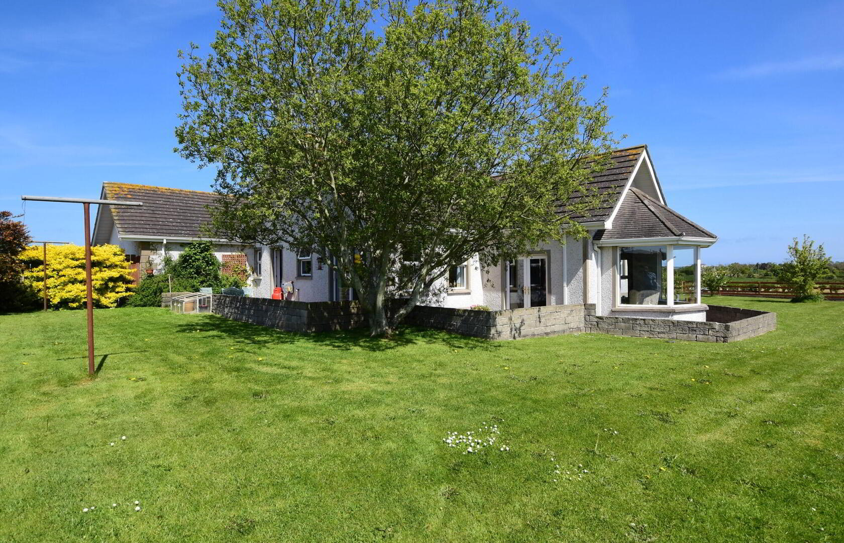 28 Manse Road 4 of 45