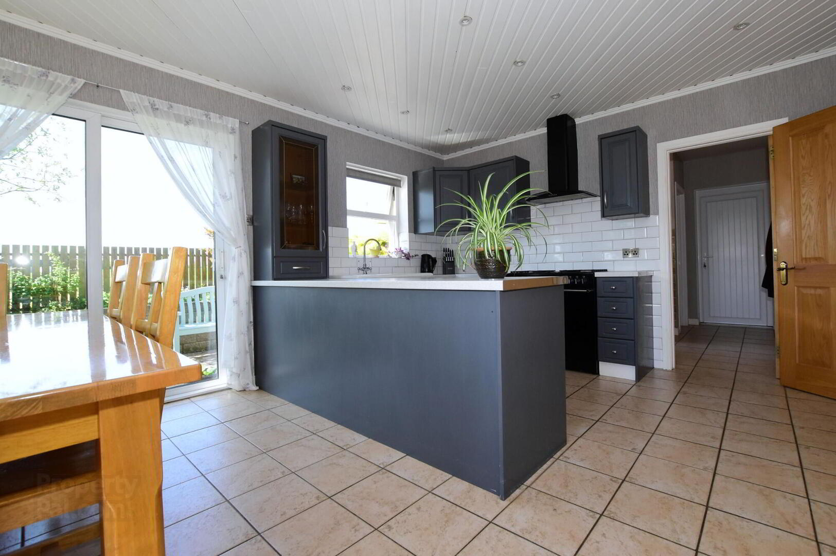 28 Manse Road 20 of 45