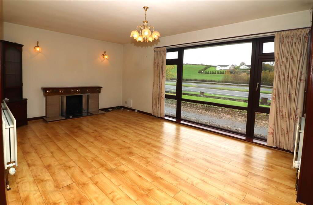 99 Banbridge Road 5 of 18