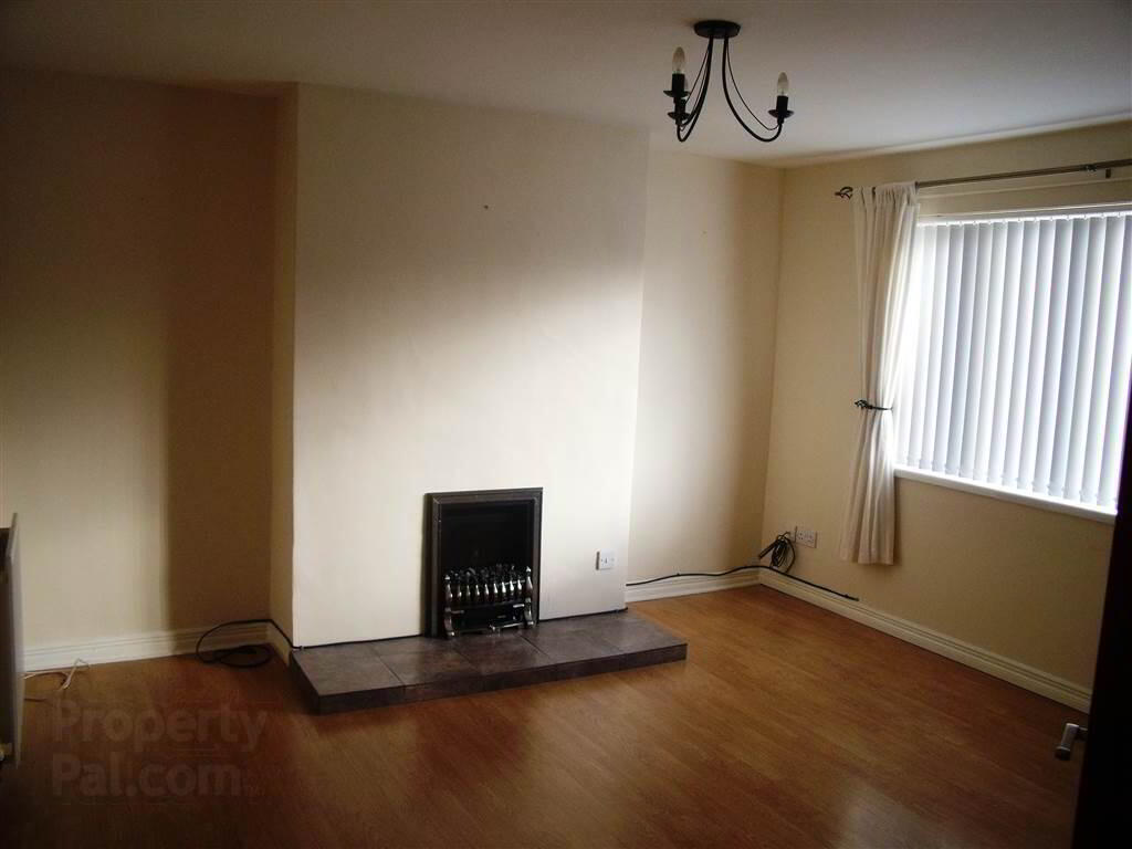 102c Inishowen Drive 3 of 8