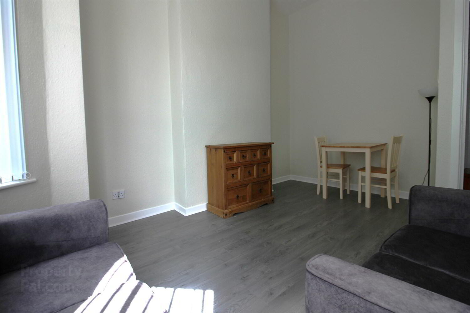 4, 32 Stranmillis Road 3 of 8