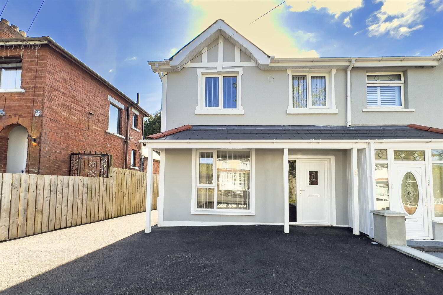 property description image
