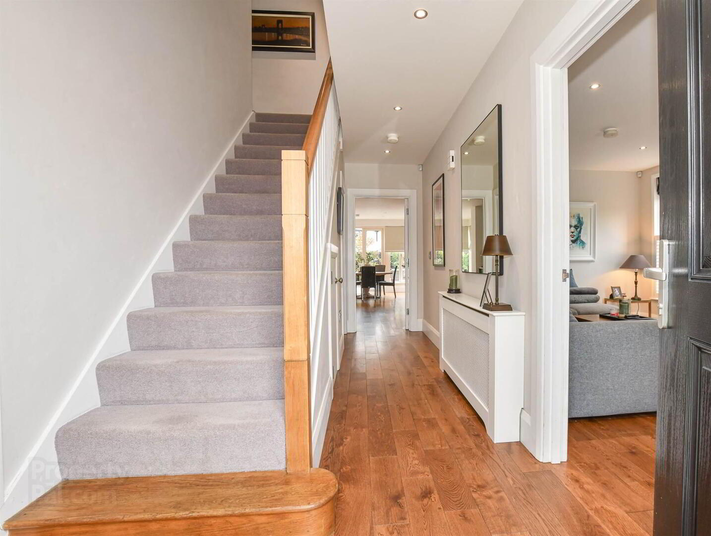 58 Oakfield Park 5 of 14