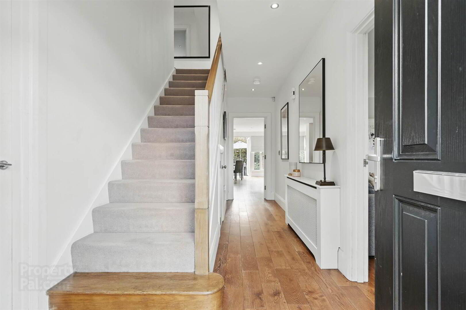 58 Oakfield Park 4 of 29