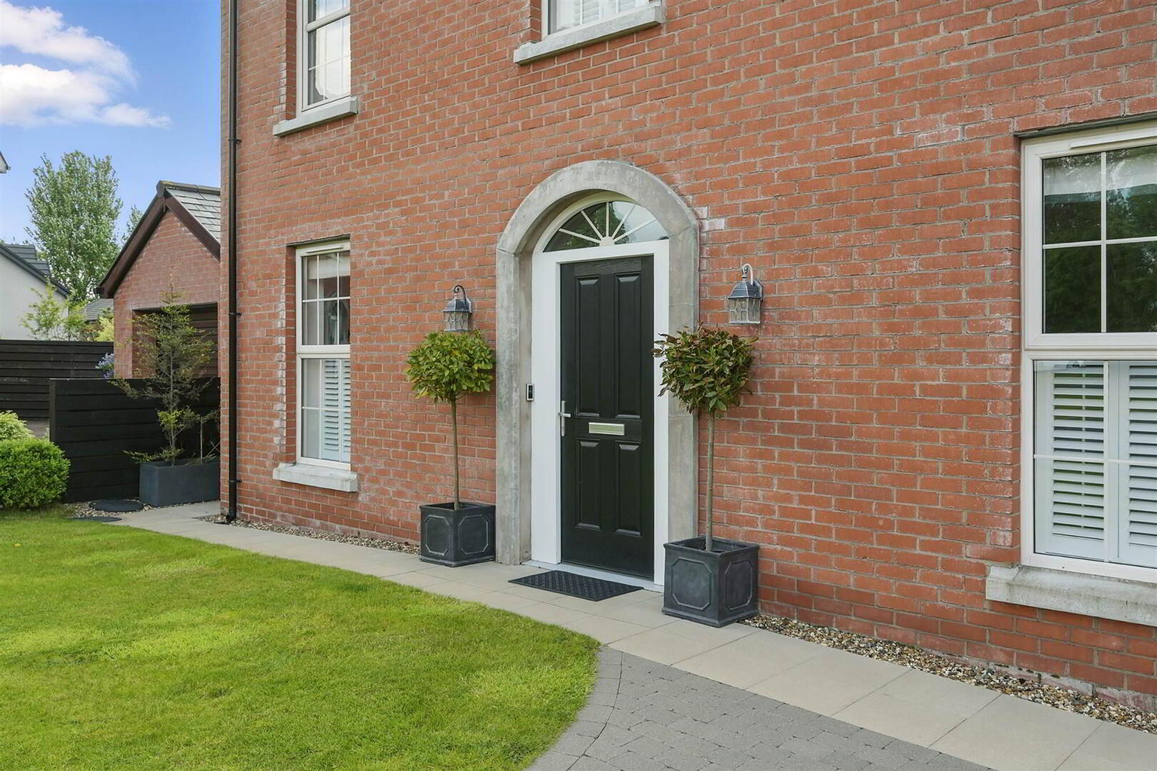 58 Oakfield Park 3 of 29
