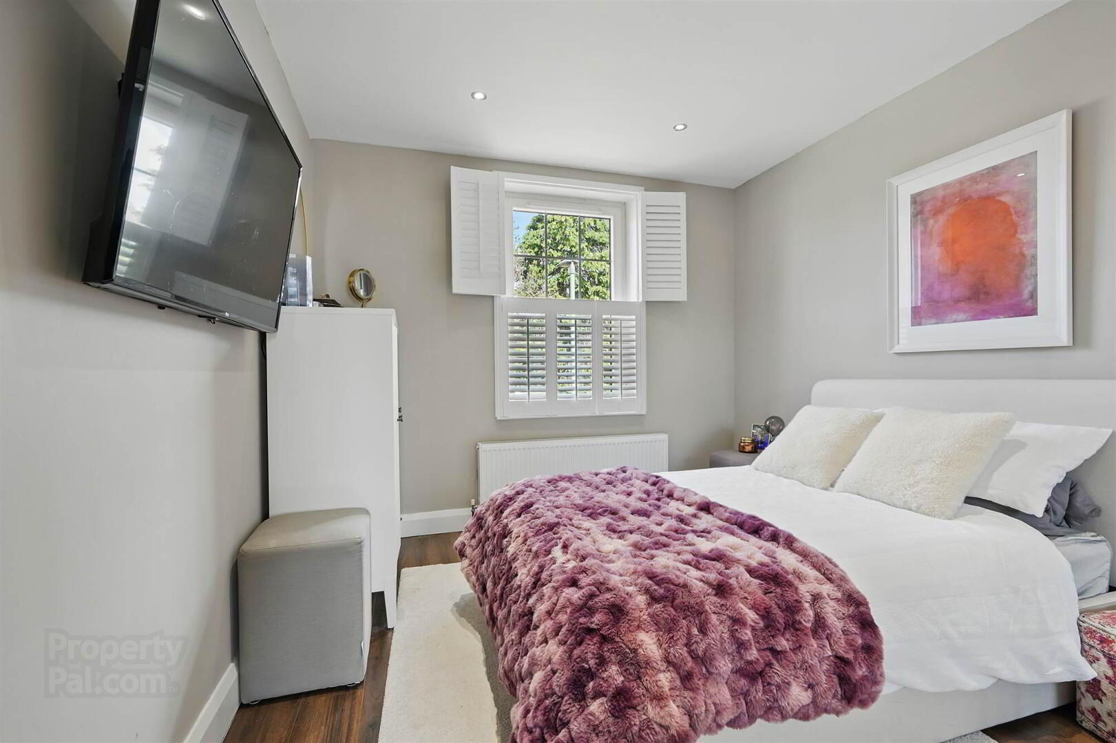 58 Oakfield Park 23 of 29