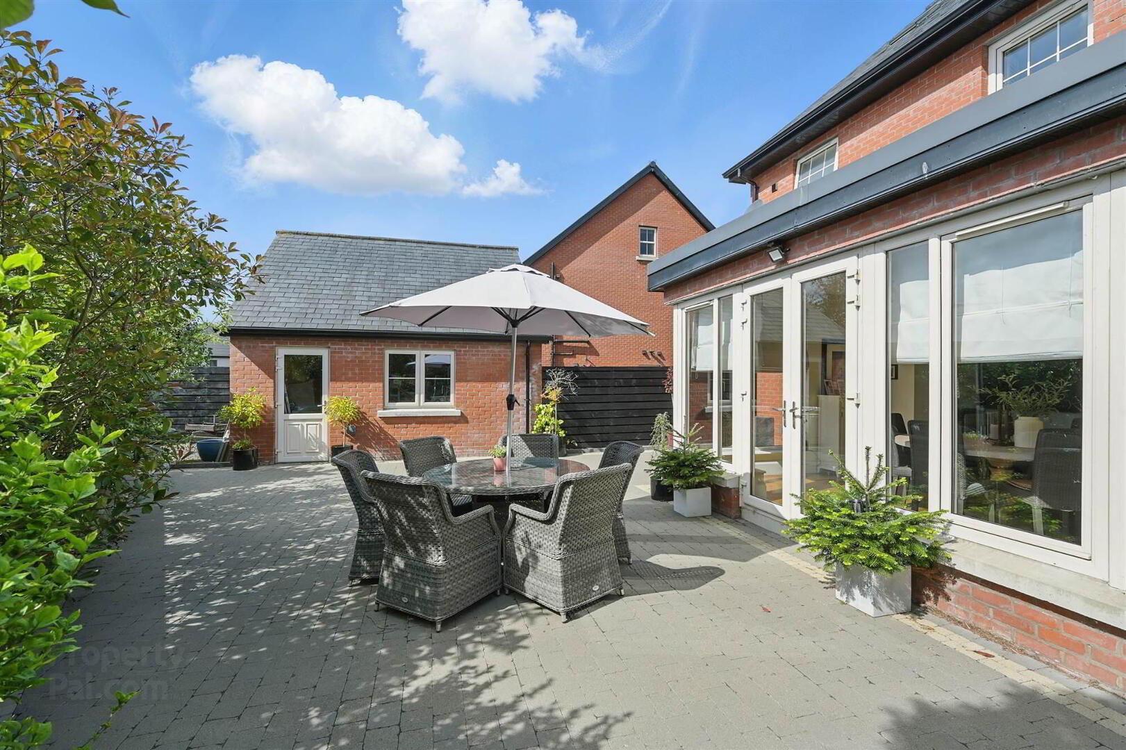 58 Oakfield Park 28 of 29