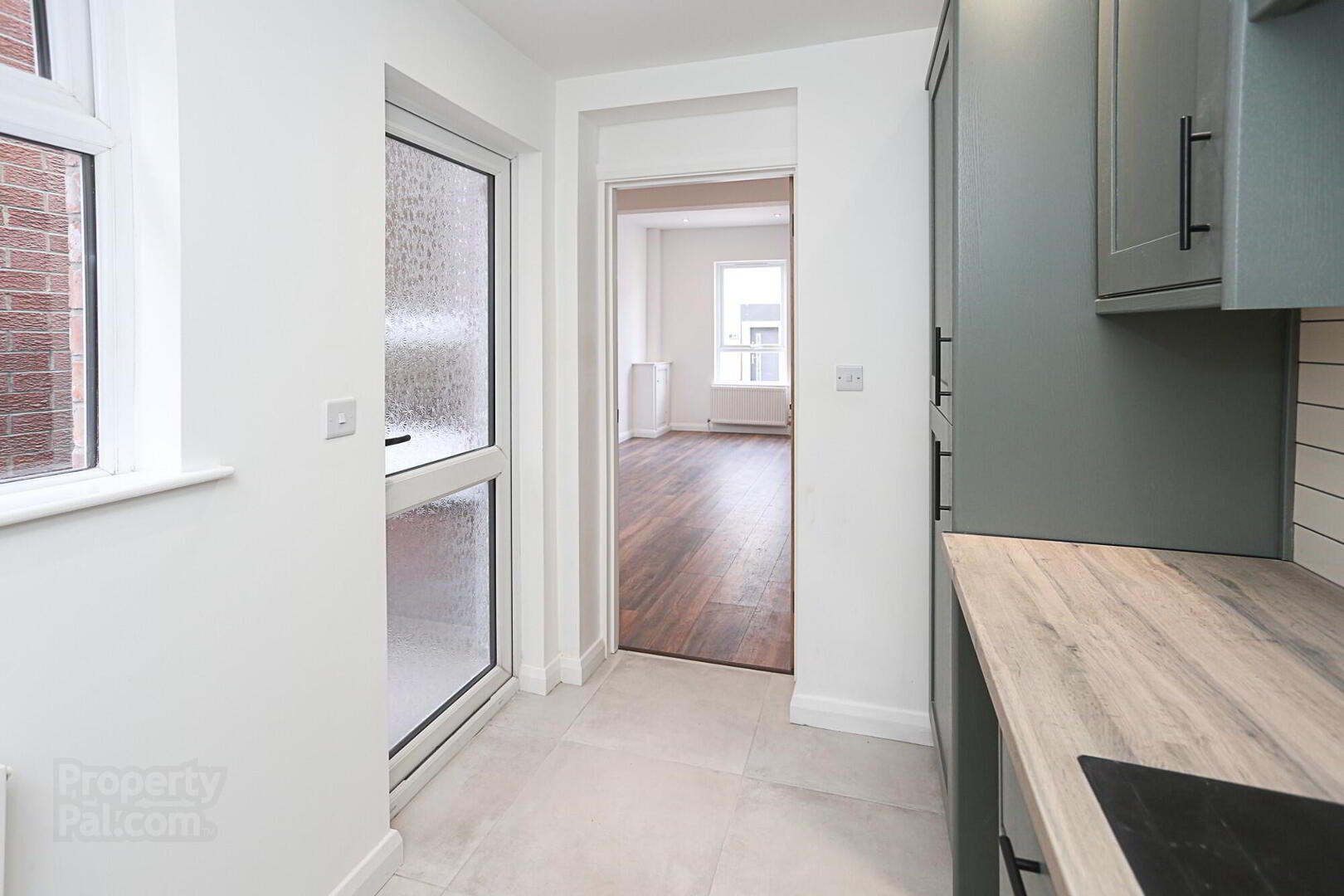 1 Canada Street 12 of 40