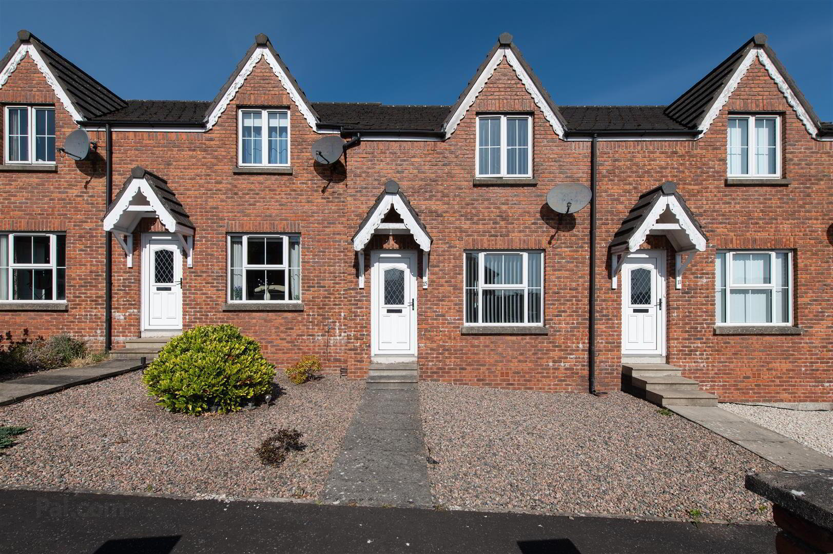 15 Edenderry Mews 1 of 19