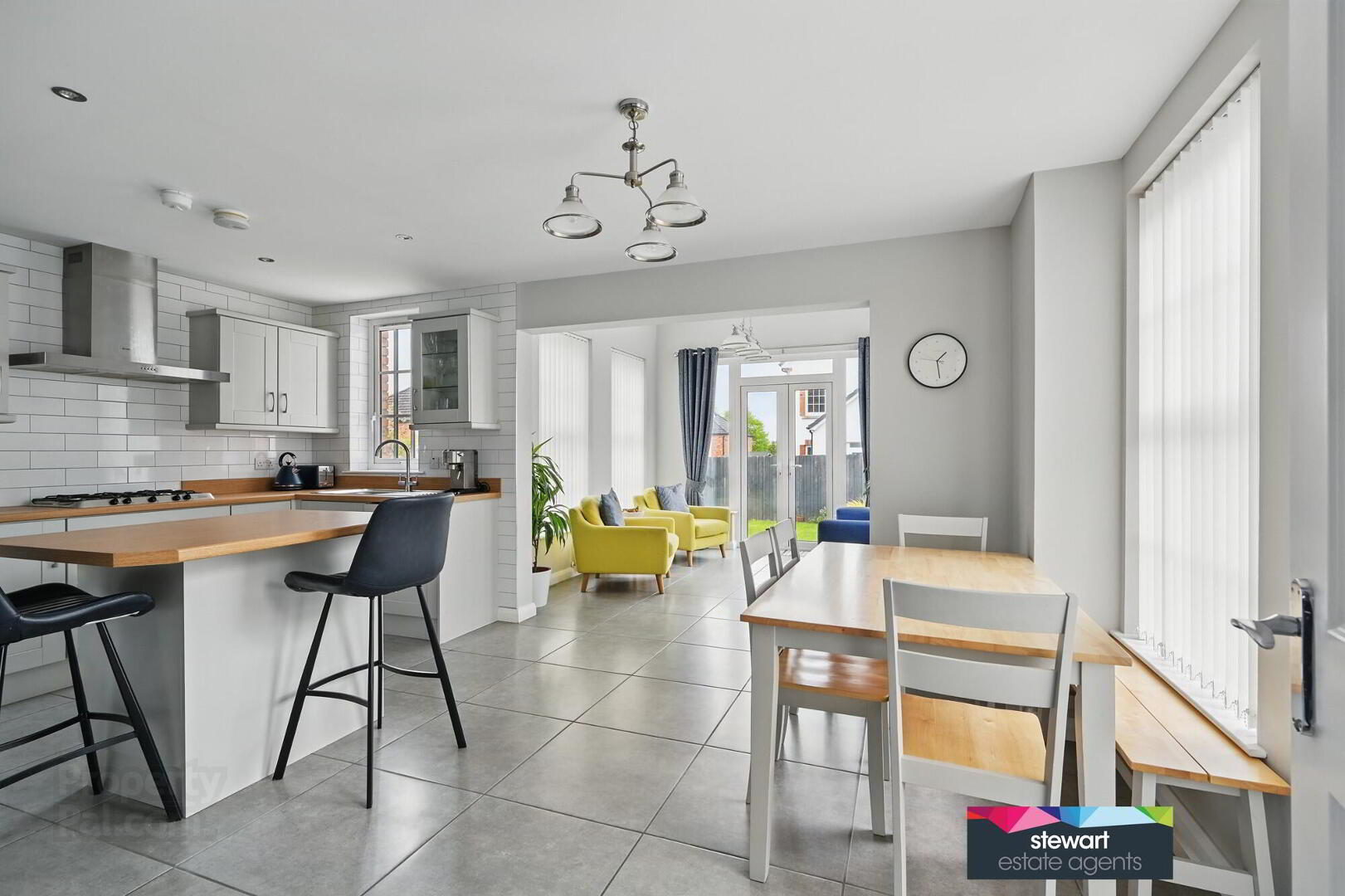 54 Harlow Green 9 of 29