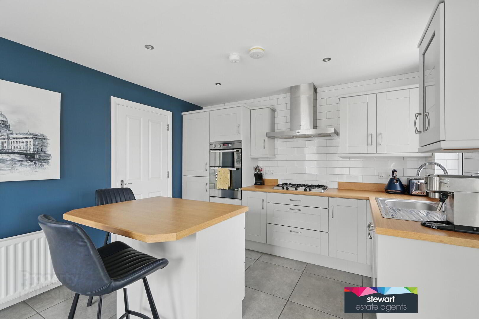 54 Harlow Green 13 of 29
