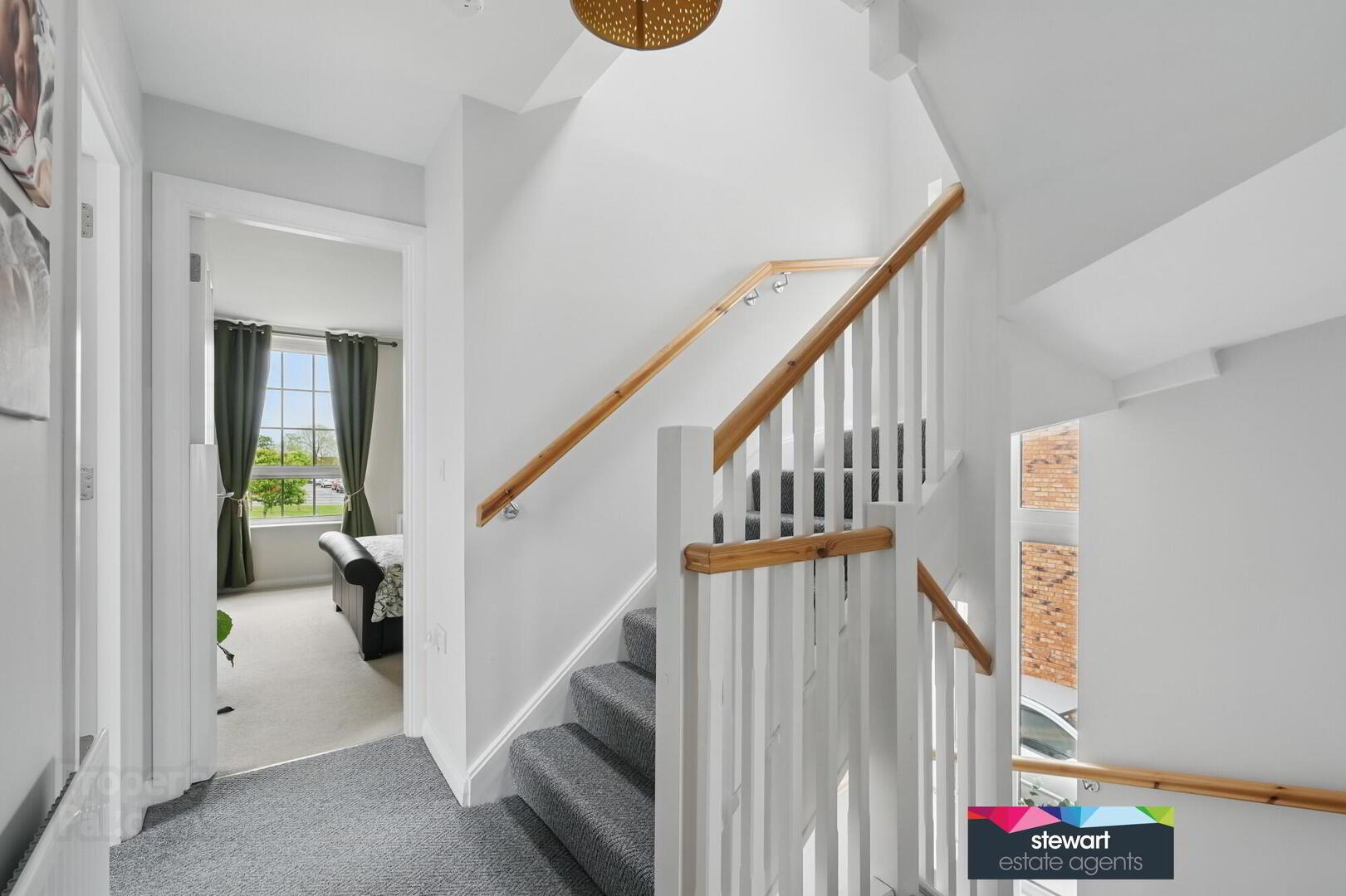 54 Harlow Green 17 of 29