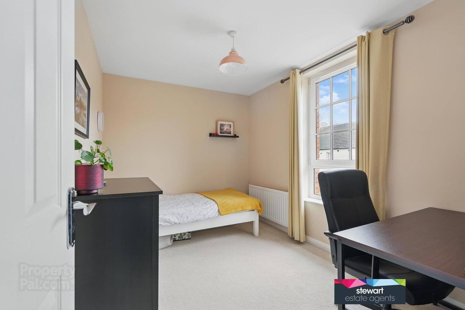54 Harlow Green 23 of 29