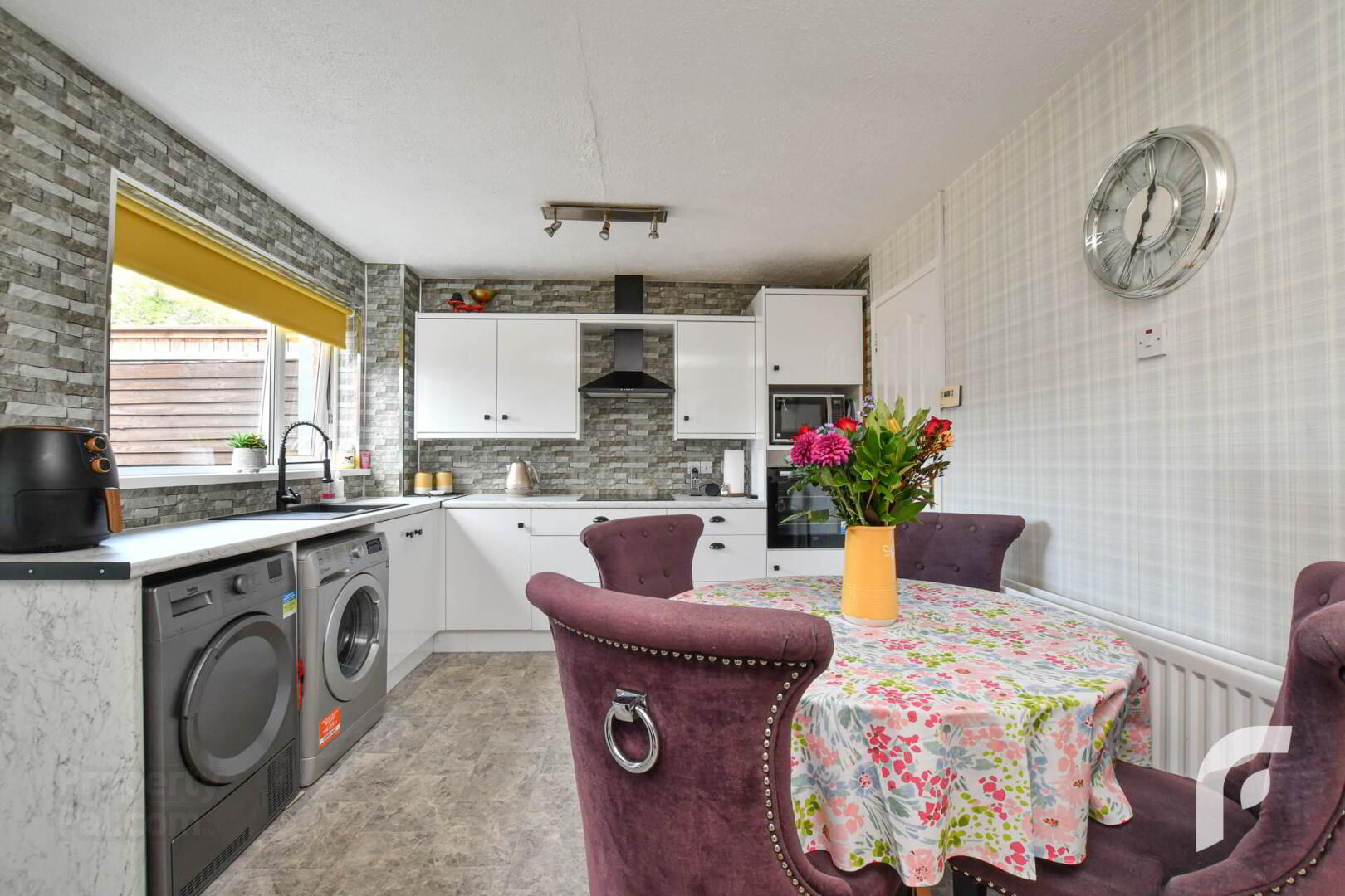 76 Monkstown Road 13 of 36