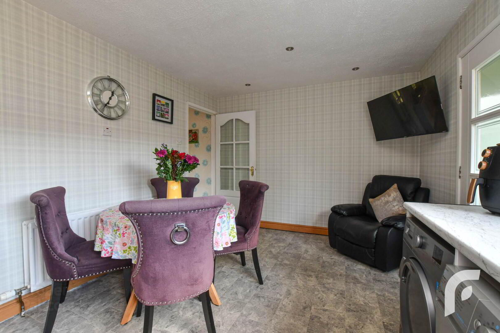 76 Monkstown Road 16 of 36