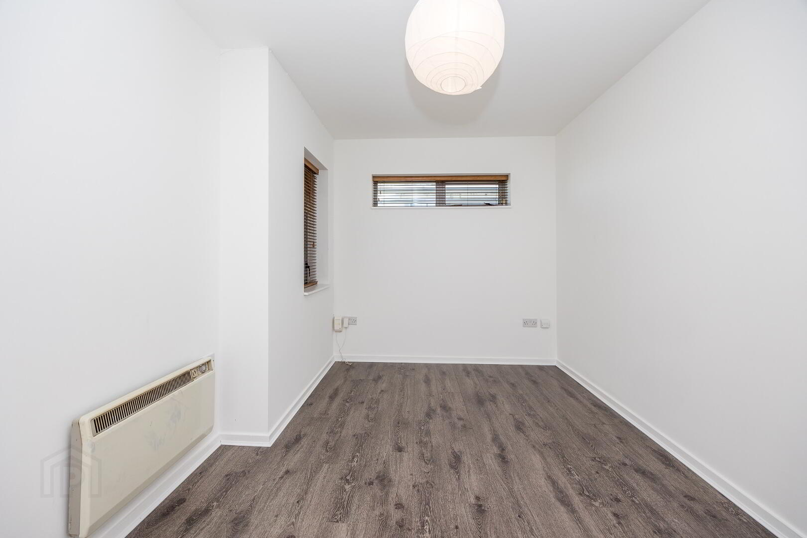 Linnbhla, 25 Santry Cross 11 of 21
