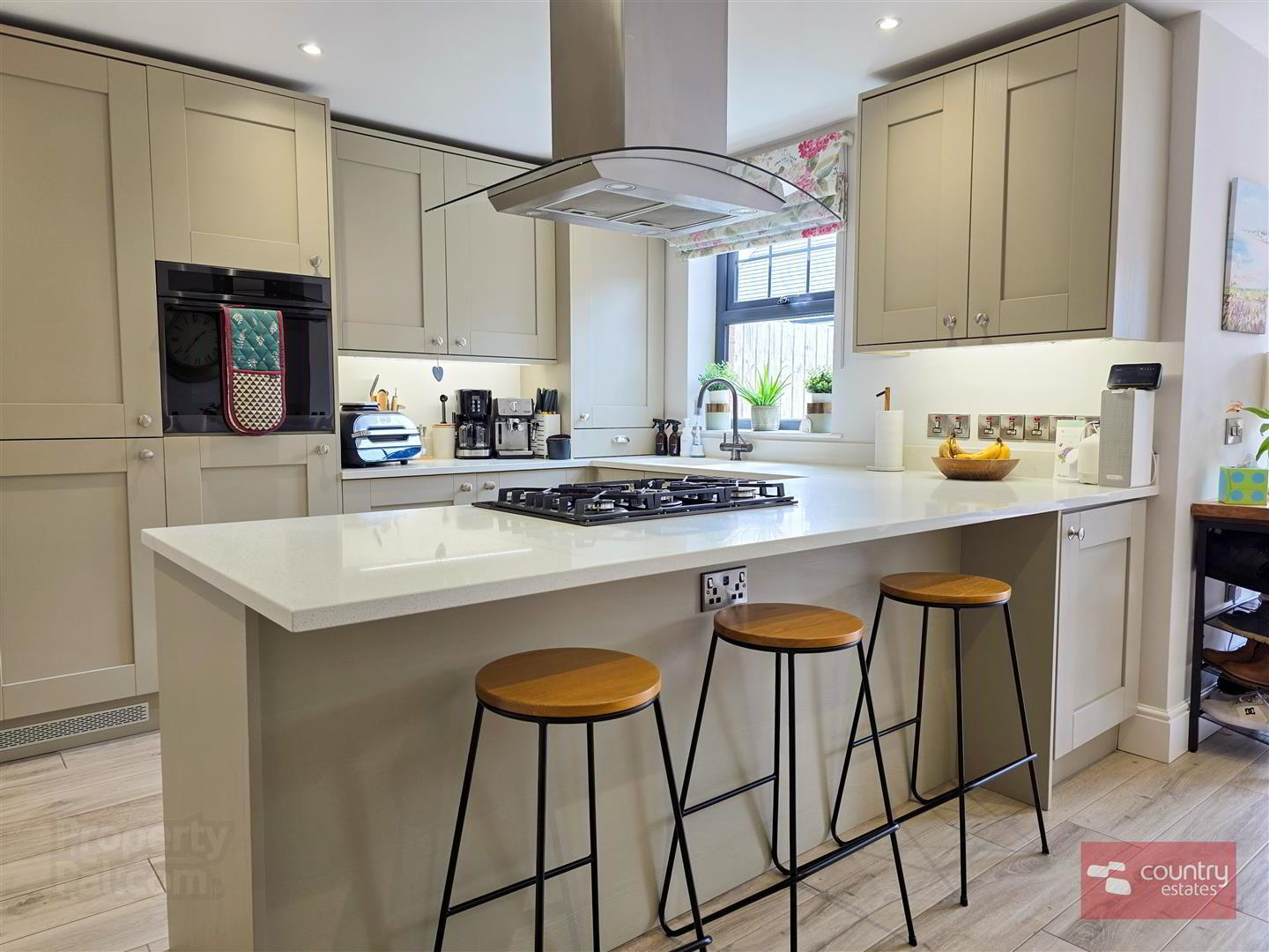 4 Barton Park Mews 14 of 31