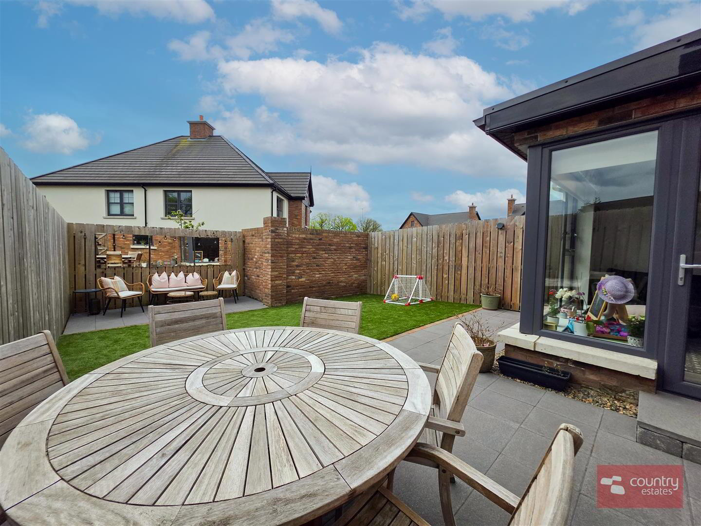 4 Barton Park Mews 27 of 31