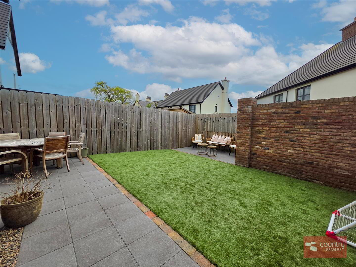 4 Barton Park Mews 29 of 31