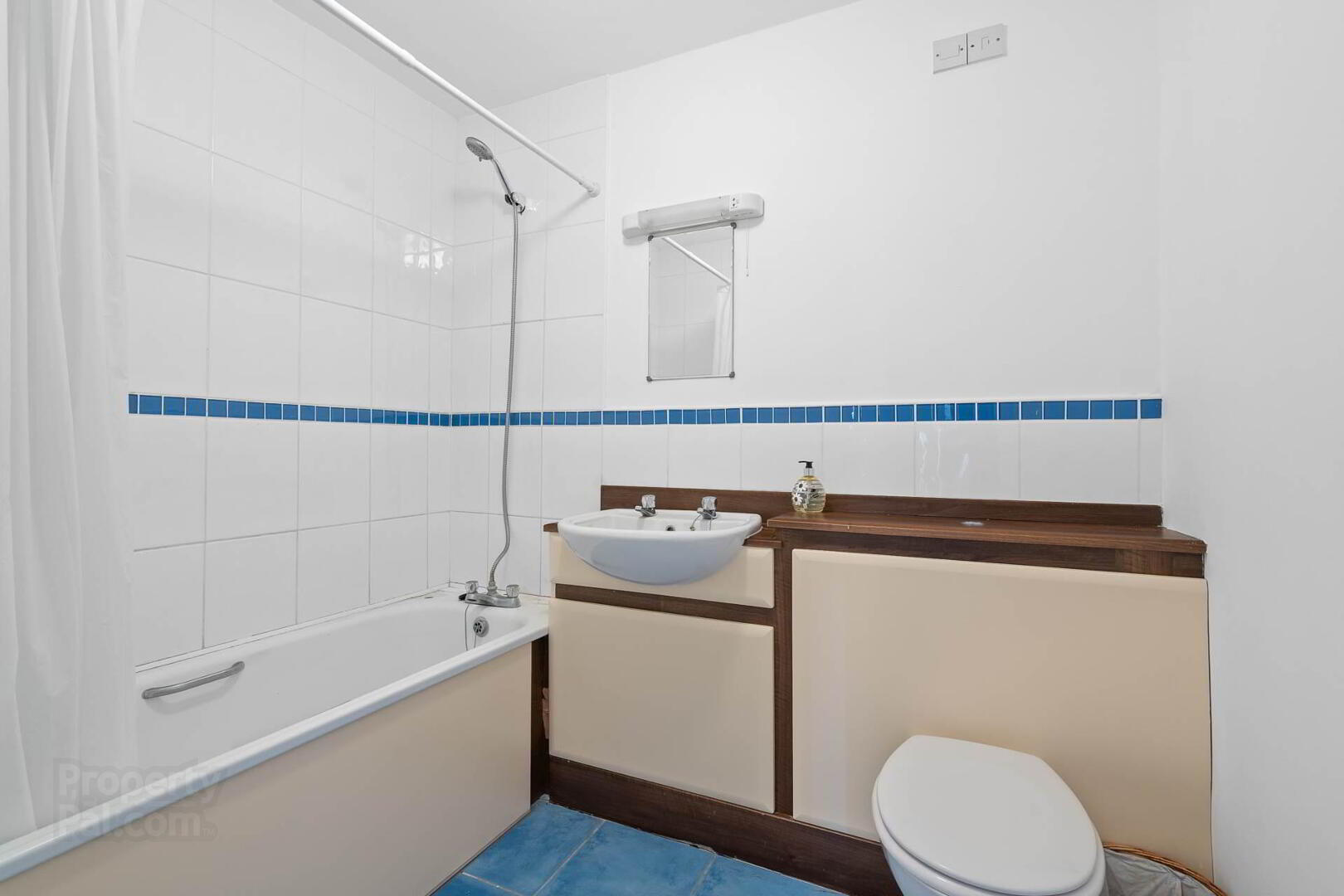 Apartment 13 Glenveagh Court 15 of 16